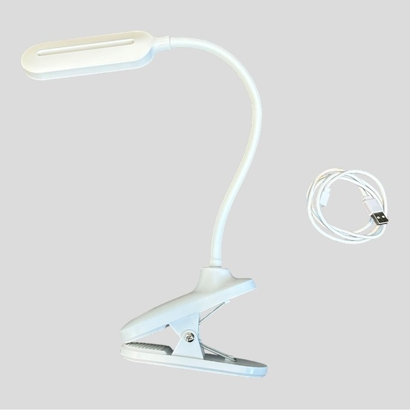 USB Rechargeable Clip On Reading Light - Picture 1 of 7